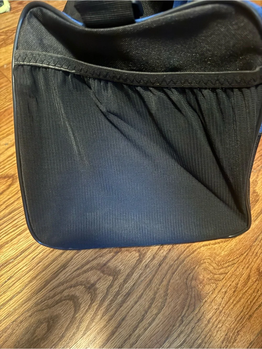 Champion sporty duffel